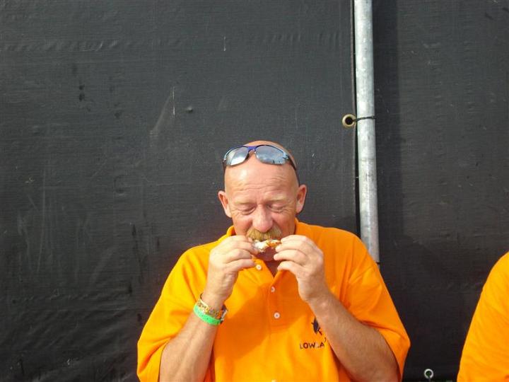 DSC00069 (Medium).JPG